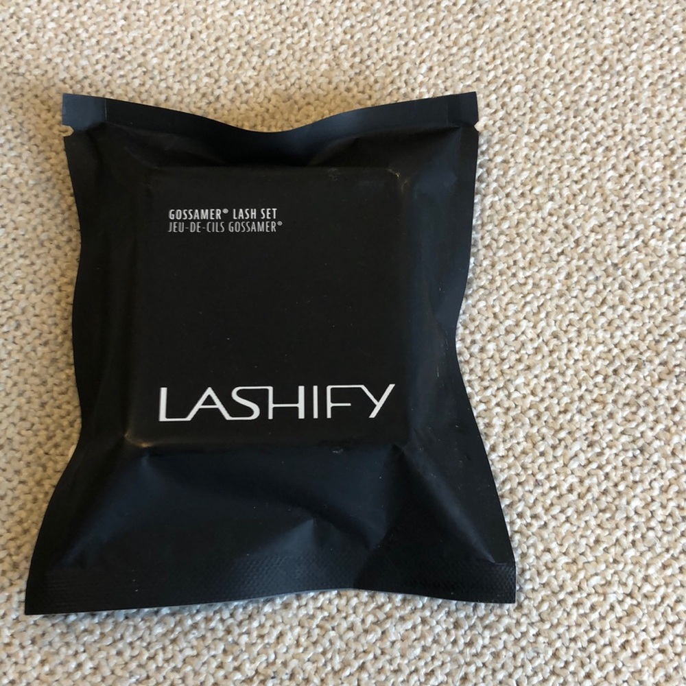 NWT Lashify 9 mm (pt. 9) gossamer lashes.